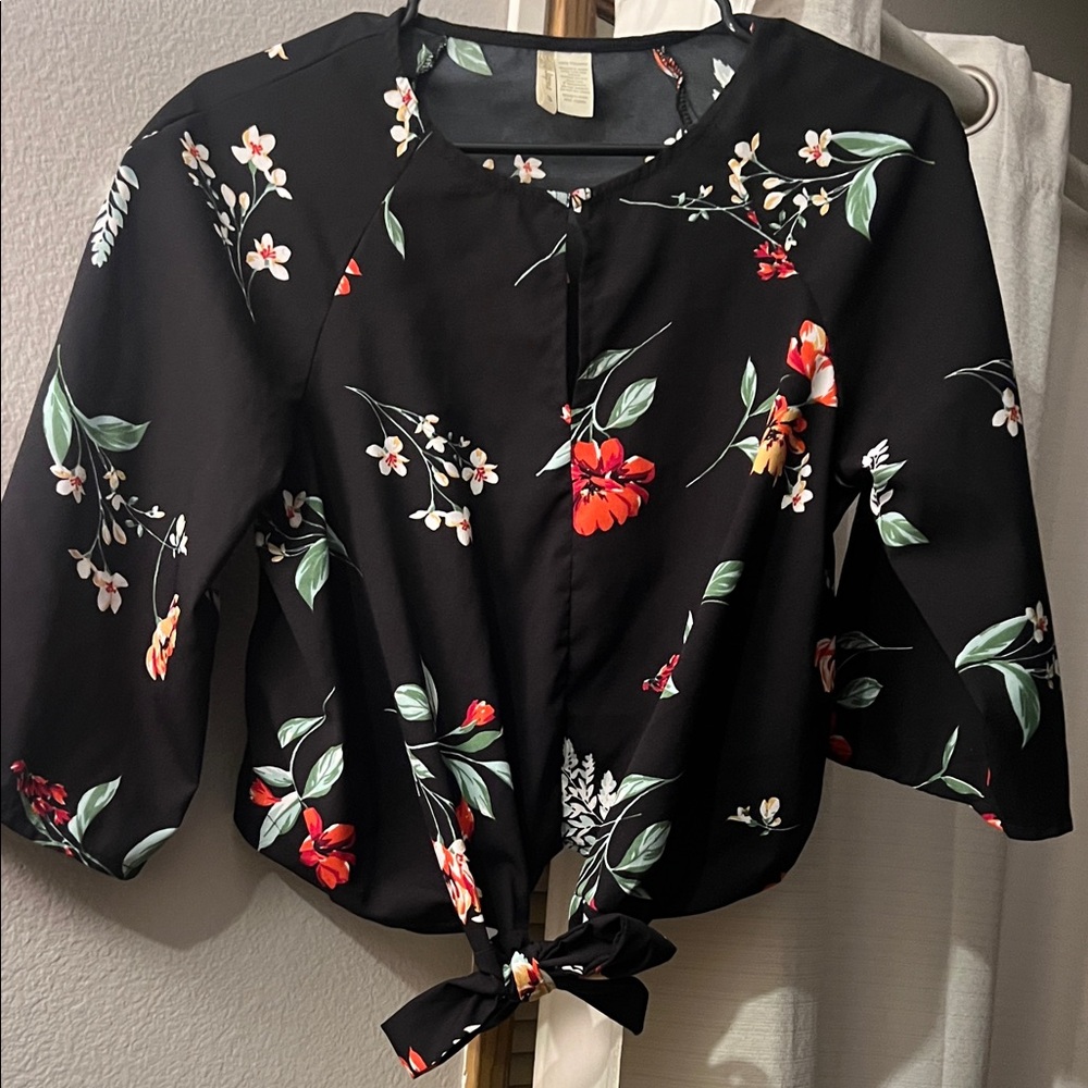 Floral Black Tie-Front Blouse
